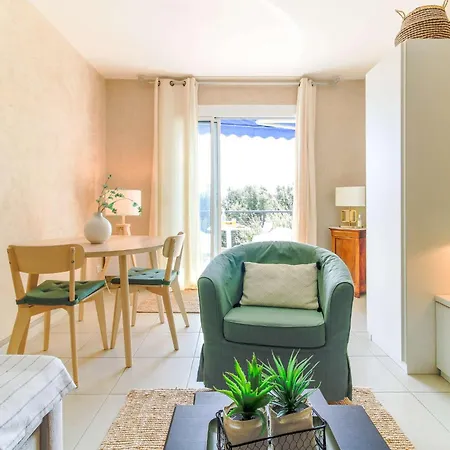 Apartment Select'sohome - Pour 2 Personnes A Deux Pas Du Centre-ville Du Lavandou Avec Parking Prive - Terrazza Le Lavandou